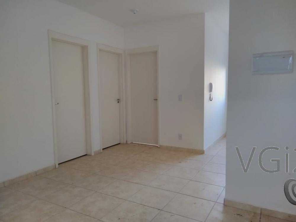 Alugar Apartamento / Térreo em Ribeirão Preto R$ 850,00 - Foto 1
