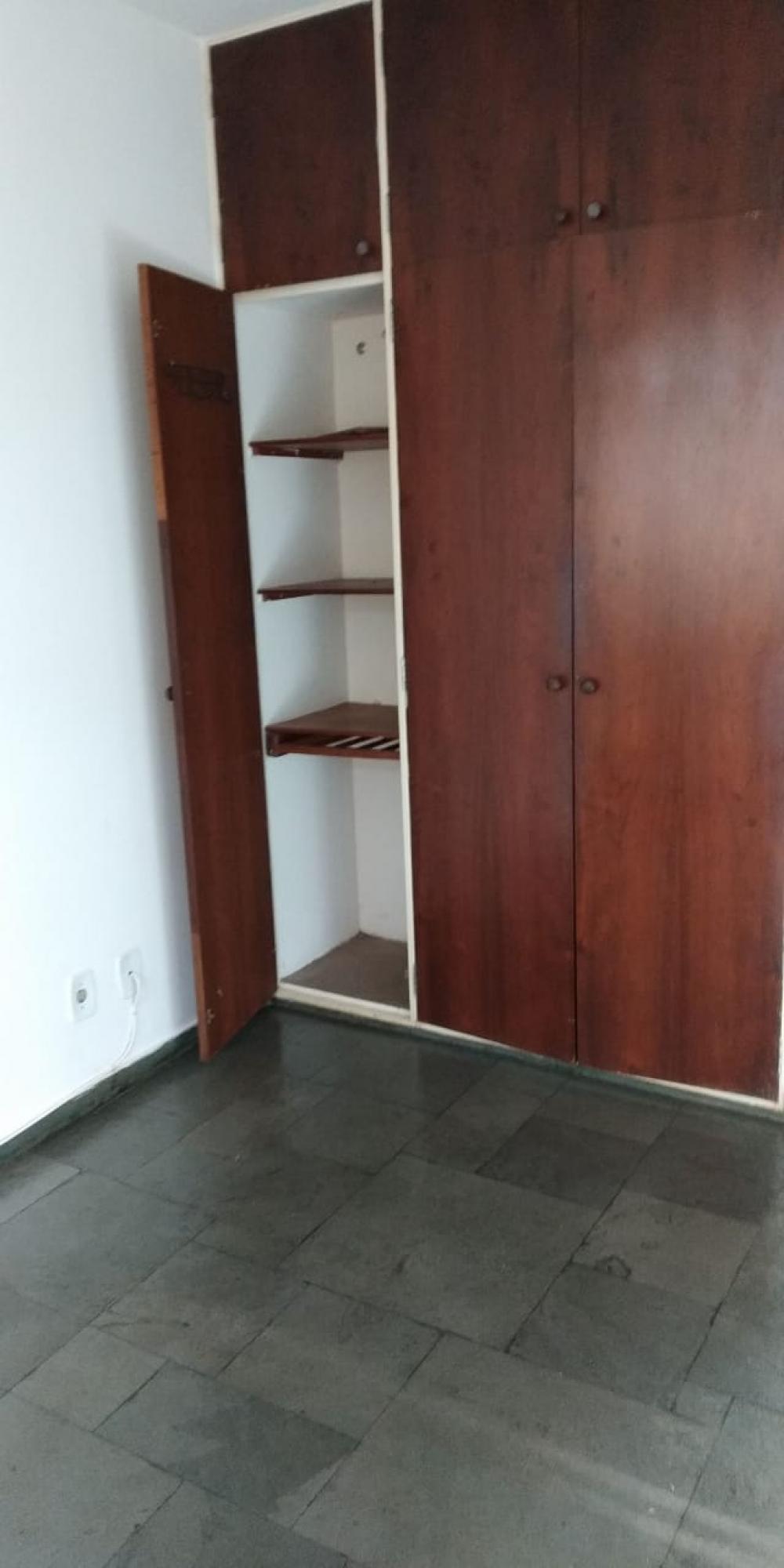 Alugar Apartamento / Padrão em Ribeirão Preto R$ 900,00 - Foto 8