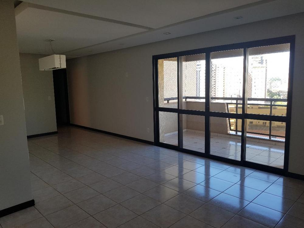 Alugar Apartamento / Padrão em Ribeirão Preto R$ 2.700,00 - Foto 8