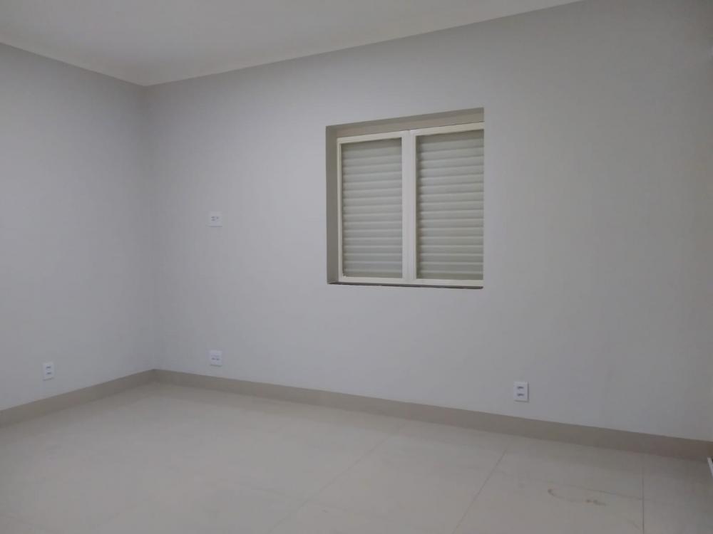Alugar Apartamento / Padrão em Ribeirão Preto R$ 1.600,00 - Foto 7