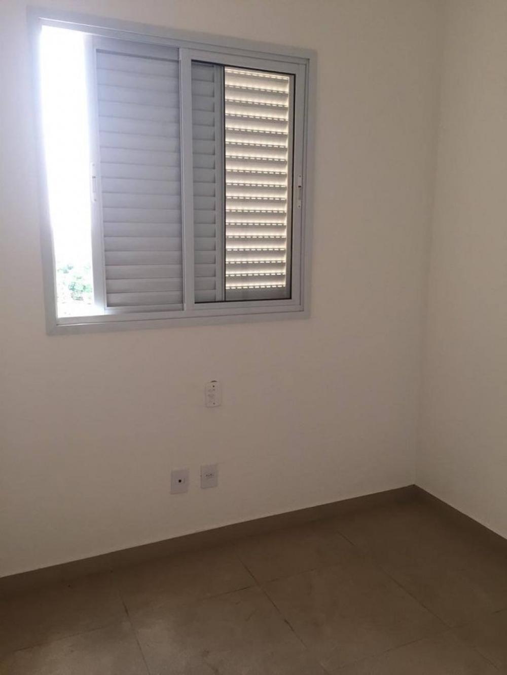Alugar Apartamento / Padrão em Ribeirão Preto R$ 1.350,00 - Foto 17