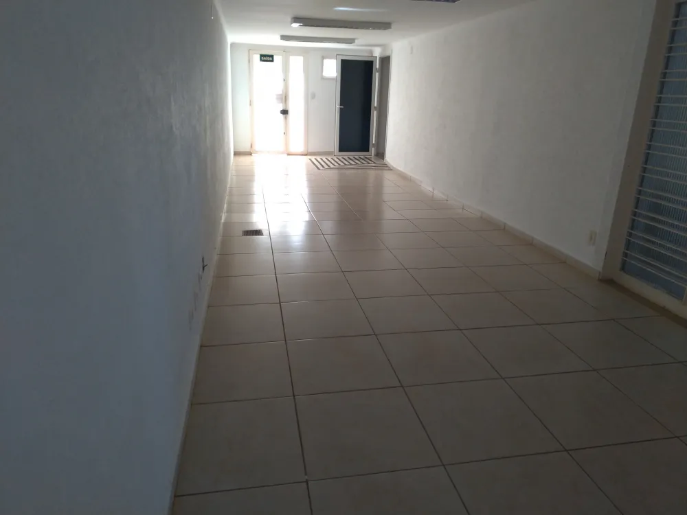 Alugar Comercial / Imóvel Comercial em Ribeirão Preto R$ 3.500,00 - Foto 1