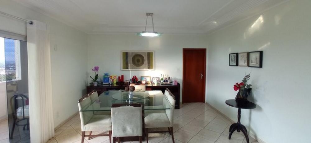 Alugar Apartamento / Padrão em Ribeirão Preto R$ 2.250,00 - Foto 2