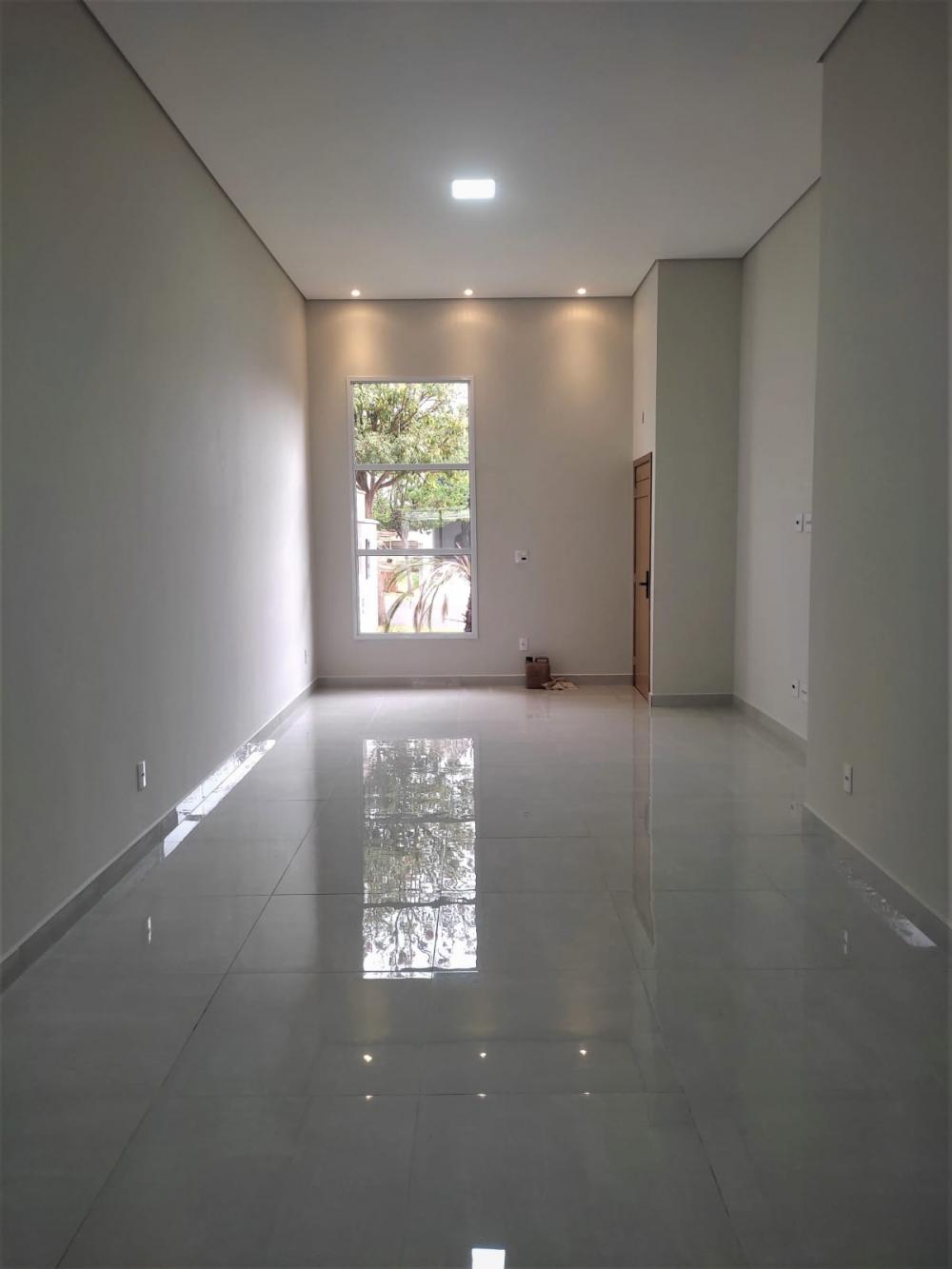 Comprar Casa / Condomínio em Ribeirão Preto R$ 800.000,00 - Foto 2