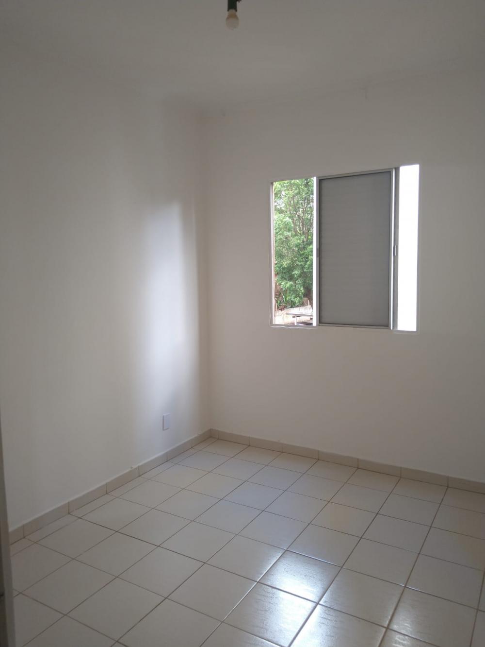 Alugar Apartamento / Padrão em Ribeirão Preto R$ 650,00 - Foto 7