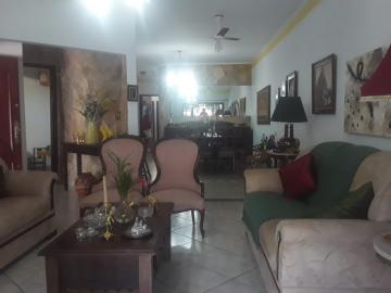 Alugar Casa / Padrão em Ribeirão Preto. apenas R$ 680.000,00