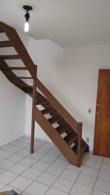 Alugar Apartamento / Duplex em Ribeirão Preto. apenas R$ 1.100,00
