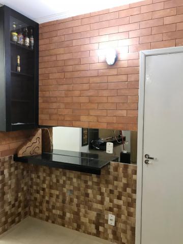 Alugar Apartamento / Térreo em Ribeirão Preto. apenas R$ 1.000,00