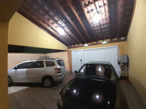 Alugar Casa / Padrão em Ribeirão Preto. apenas R$ 1.500,00