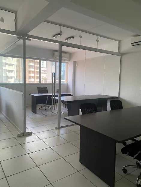 Alugar Comercial / Sala em Ribeirão Preto. apenas R$ 2.700,00