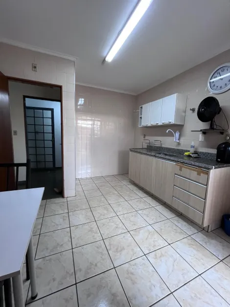 Alugar Apartamento / Térreo em Ribeirão Preto. apenas R$ 280.000,00