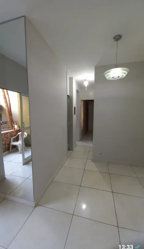 Alugar Apartamento / Térreo em Ribeirão Preto. apenas R$ 1.500,00